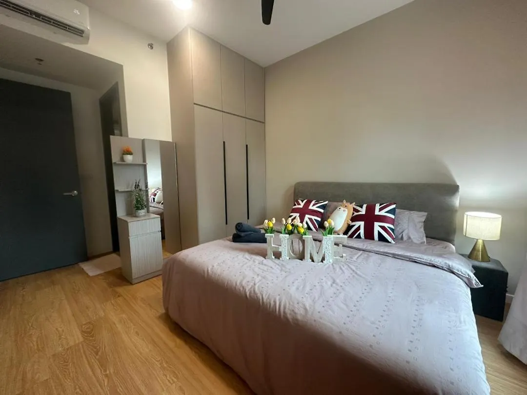 Inspirasi Mont Kiara 3 Rooms Balcony Free Wifi & Carpark By The Homez Kuala Lumpur